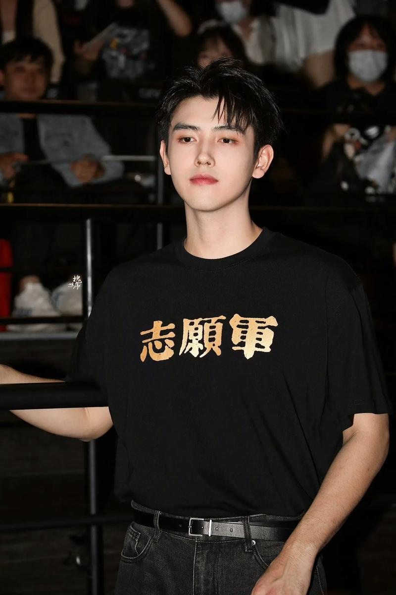 陈飞宇